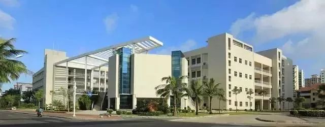海南大学