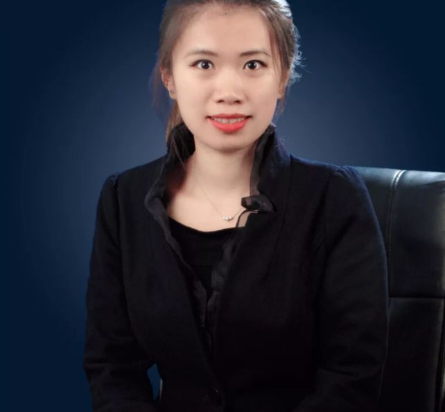 中囯最牛90后女教授 刘明侦