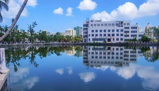 海南大学